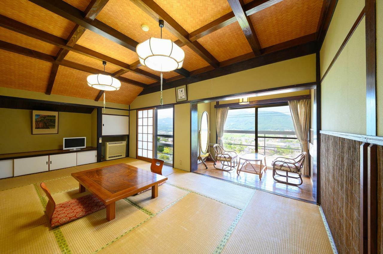 Kazeno Sanso Yamashiro Hotell Yufu Exteriör bild