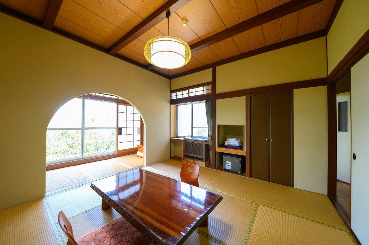 Kazeno Sanso Yamashiro Hotell Yufu Exteriör bild