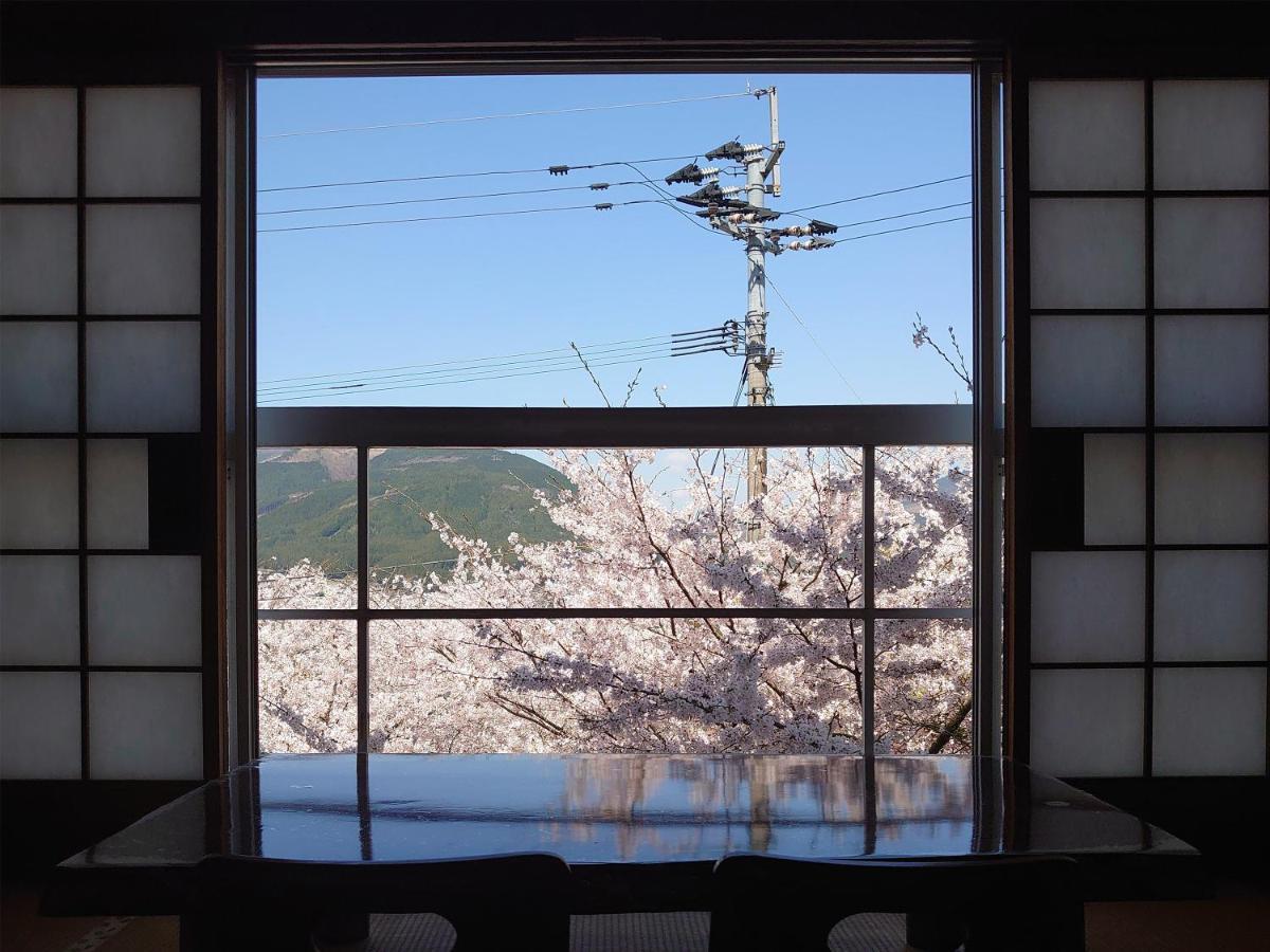 Kazeno Sanso Yamashiro Hotell Yufu Exteriör bild